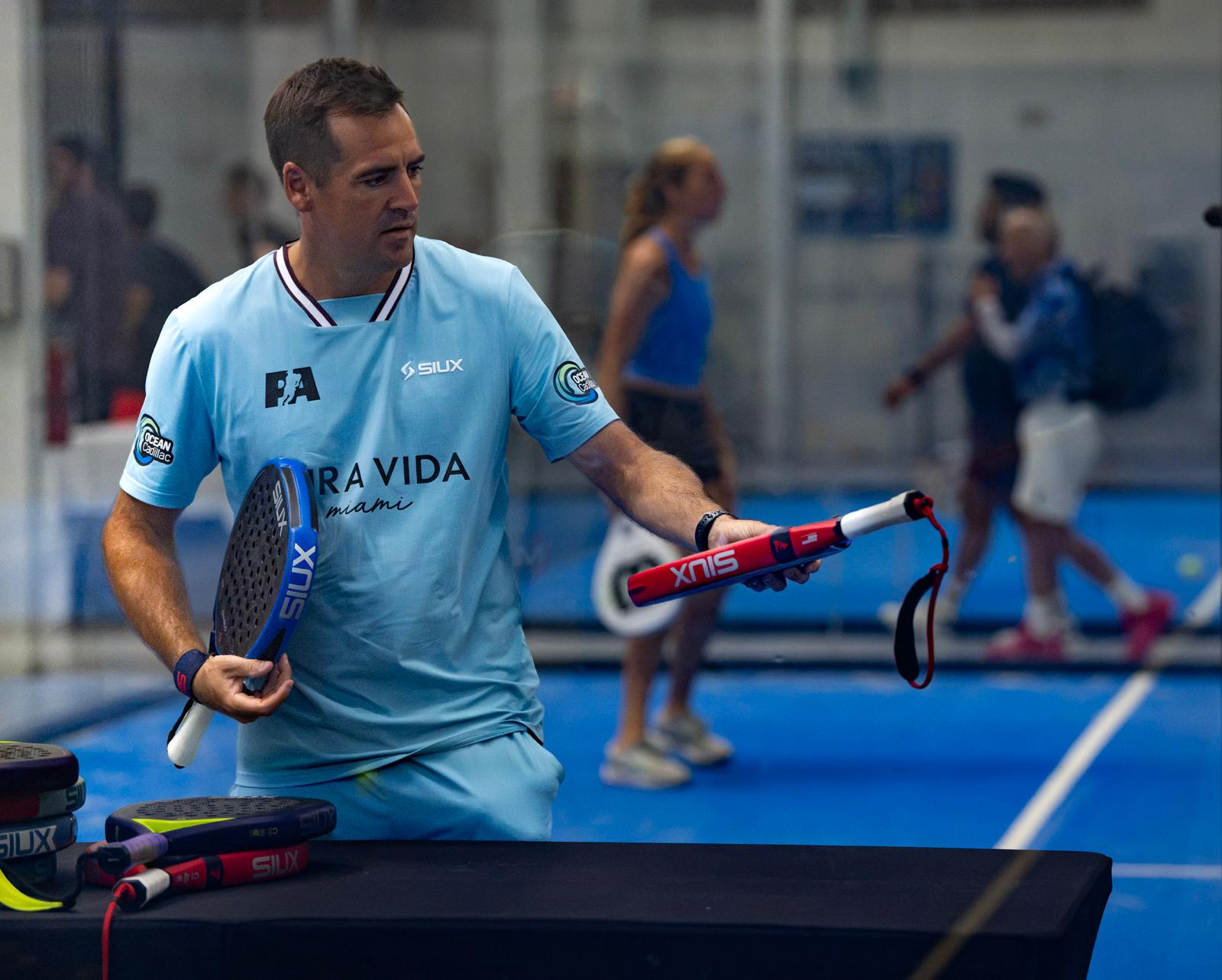 Peter Alonso on a padel court